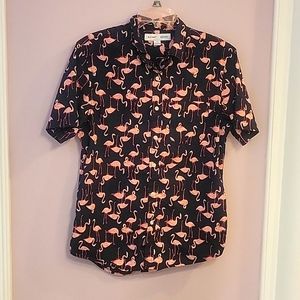 Men's Old Navy Flamingo button down shirt in size Medium.
